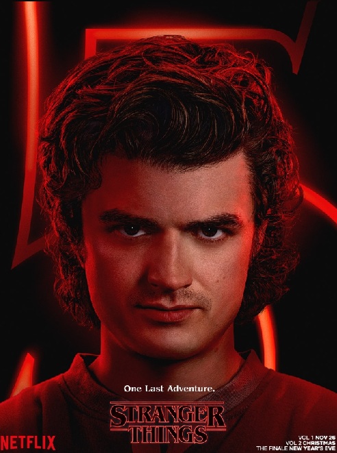 Steve Harrington con su bate de clavos.