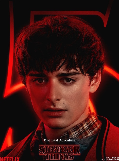 Will Byers con su chaqueta de cuello alto.